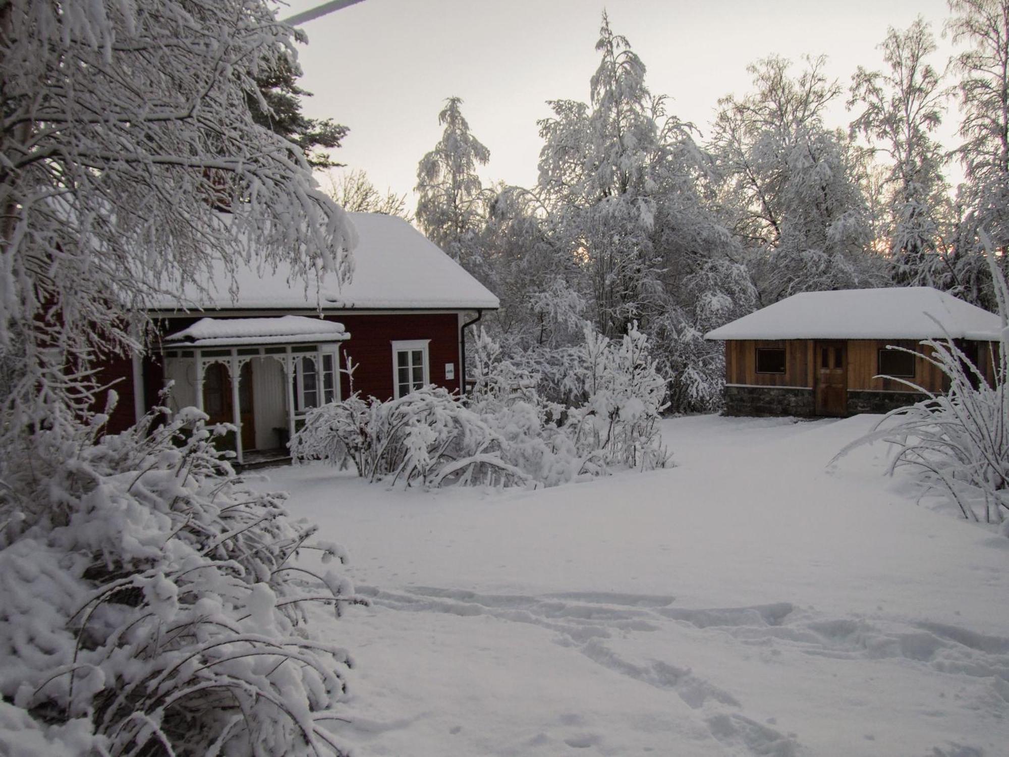 Leafcottage And Sauna, 25 Min From Romme Alpine Casa vacanze Smedjebacken