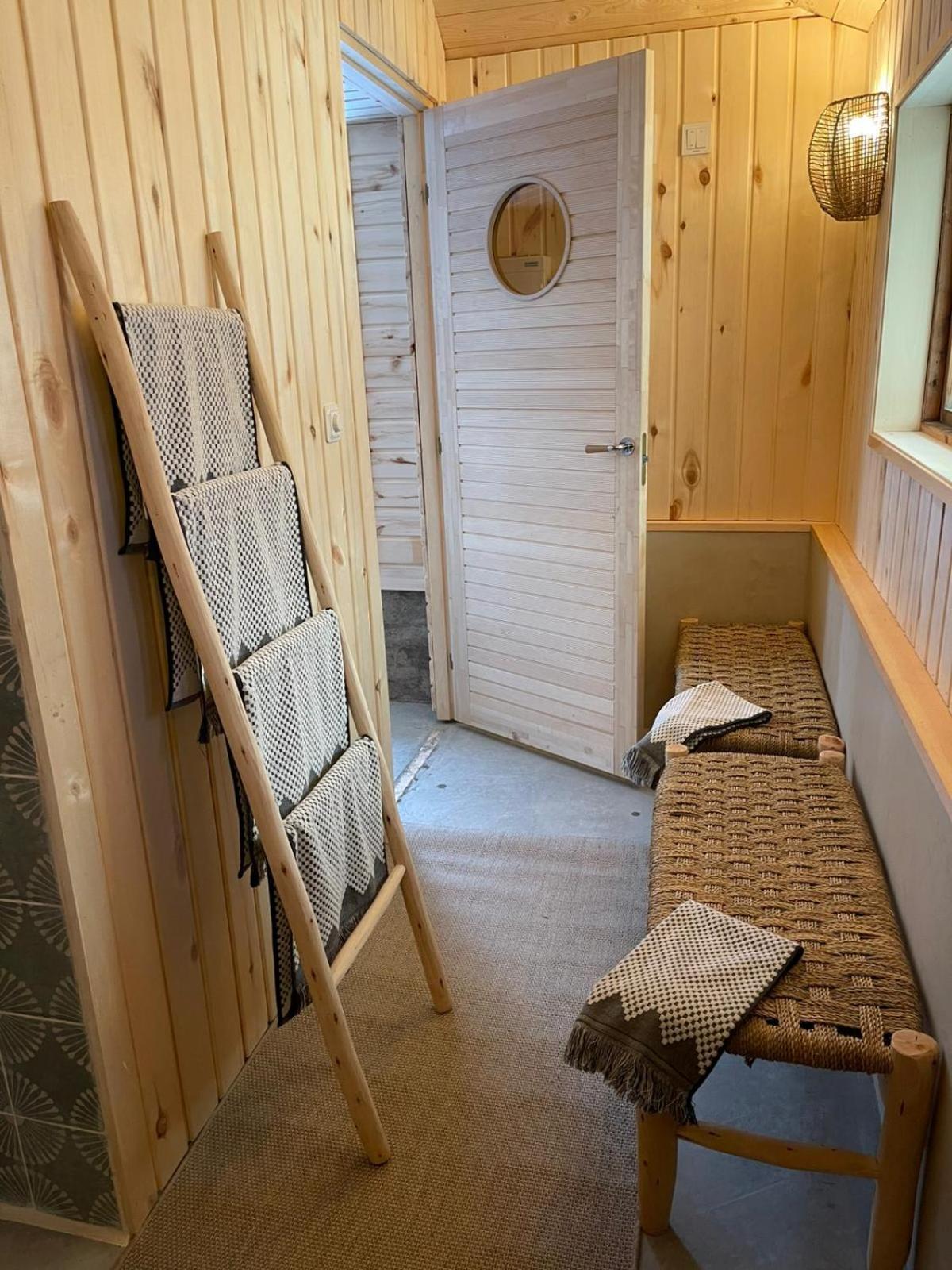 Leafcottage And Sauna, 25 Min From Romme Alpine Casa vacanze